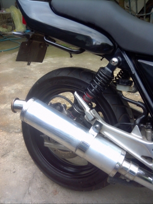 ขายcb400 สวยๆ แรง ไม่มีปัญหา เอกสาร inv. ถูกๆ