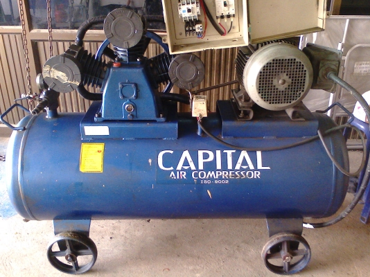 ขายถูก ปั๊มลม200ลิตร ลดให้ตามขอครับ 26000แถมแม็คเนติกกับเบรคเกอร์