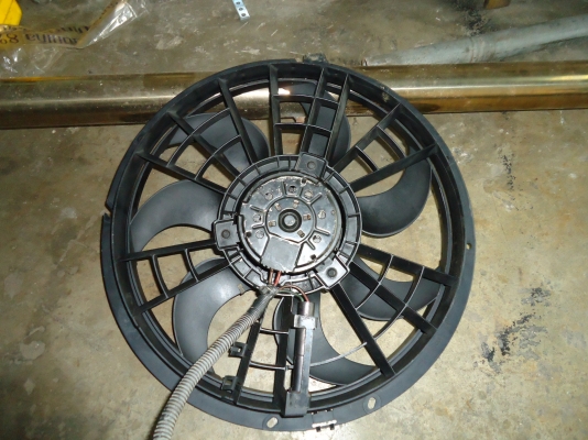 ขายพัดลม   VOLVO