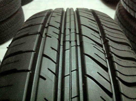 ขายยาง Michelin Energy XM1 175 65R15 ปี 13
