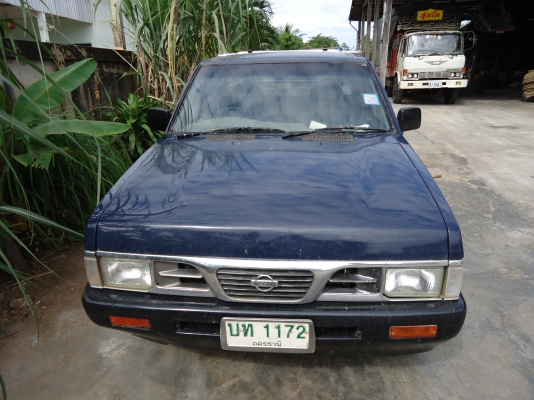 ขาย นิสสัน เครื่องเบนซิน ติดแก๊ส LPG