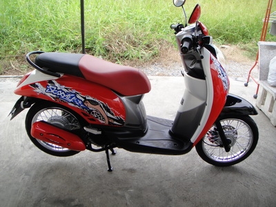 ขาย Honda Scoopy ปี 55 2012 สีแดง เทา ดำสภาพสวย ลองดูก่อนครับ