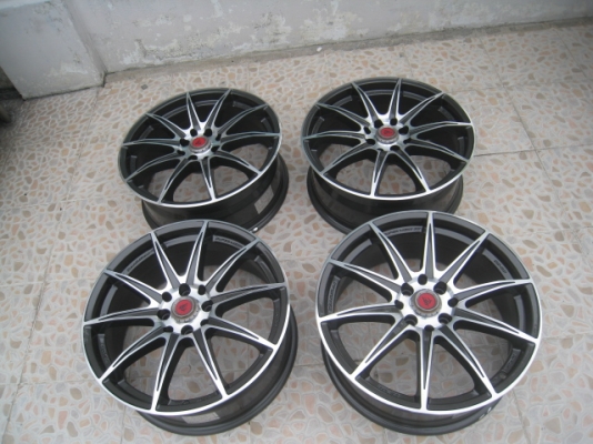 ขายล้อแม็กมือสอง lenso samurai sc-07 17"x7" et40 4 รู 100/114.3 สนใจติดต่อเล็กคลองสามครับ (081-3747940)