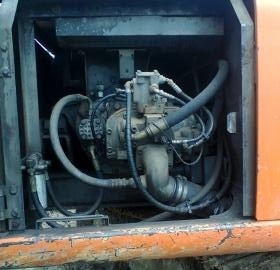 ขายอะใหล่ด่วน HITACHI EX 200-3 สนใจติดต่อด่วน