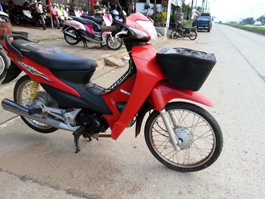 เวฟ 100 ปี52 เครื่องเดิมสภาพดีเอกสารครบ