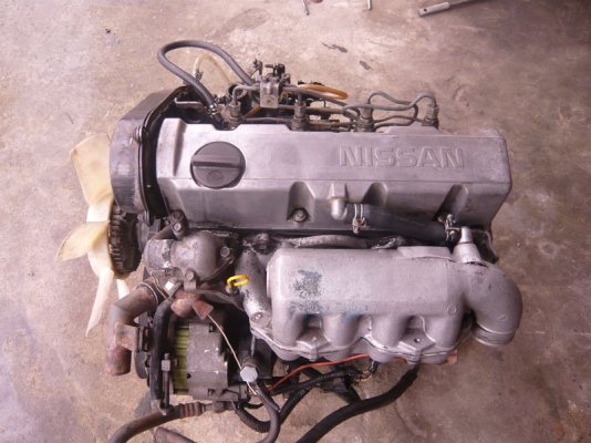 ขายเครื่องยนต์ดีเซล Nissan Ld20 10500