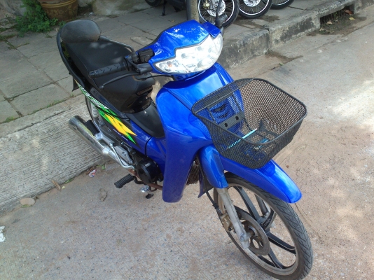 เวฟ 100 ปี52 สีน้ำเงินดำล้อแม็กซ์  ราคา 14,500บาทค่ะ