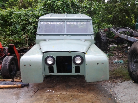 ลงขายใหม่ทิ้งจอง บอดี้ รถแลนด์ S.2 ช่วงสั้น สภาพสมบรูณ์เป็นมีเนียมทั้งคัน ขาย 19000 - บาทครับ ลงขายใหม่ทิ้งจอง บอดี้ รถแลนด์ S.2 ช่วงสั้น สภาพสมบรูณ์เป็นมีเนียมทั้งคัน ขาย 19000 - บาทครับ