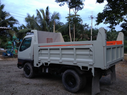 ขายรถ 6 ล้อดั้ม 110 แรงราคาเบาๆ สภาพพร้อมใช้งาน