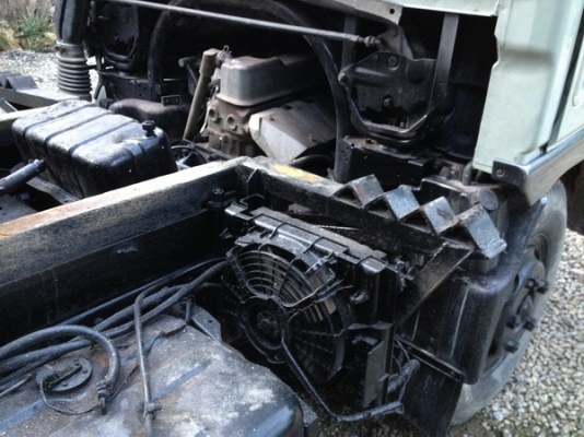 ขายรถ 6 ล้อดั้ม 110 แรงราคาเบาๆ สภาพพร้อมใช้งาน