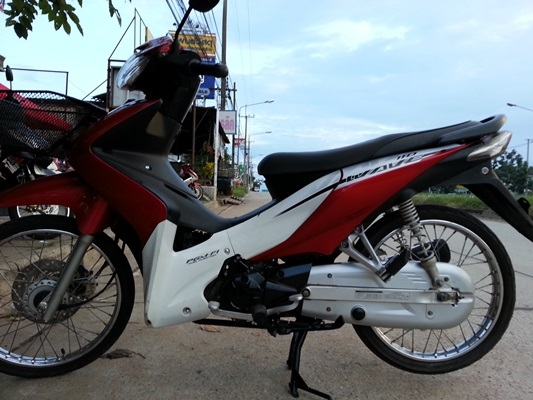 เวฟ 110i ปี53 สีแดงขาว เครื่องเดิมสภาพดีมั่ก ๆ เวฟ 110i ปี53 สีแดงขาว เครื่องเดิมสภาพดีมั่ก ๆ