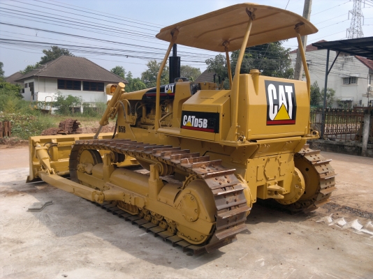 ขายแทรคเตอร์ CAT D5B เครื่อง 44V.