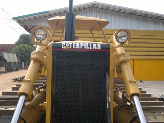 ขายแทรคเตอร์ CAT D5B เครื่อง 44V.