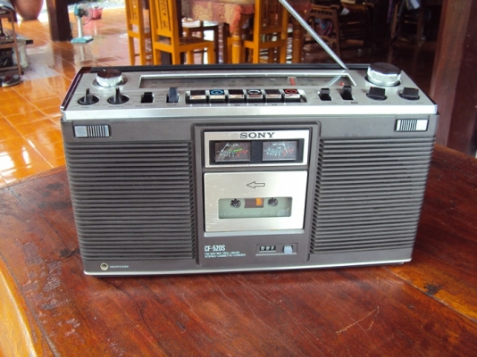 ขาย ...วิทยุ-เทป SONY สวย 1ใน100