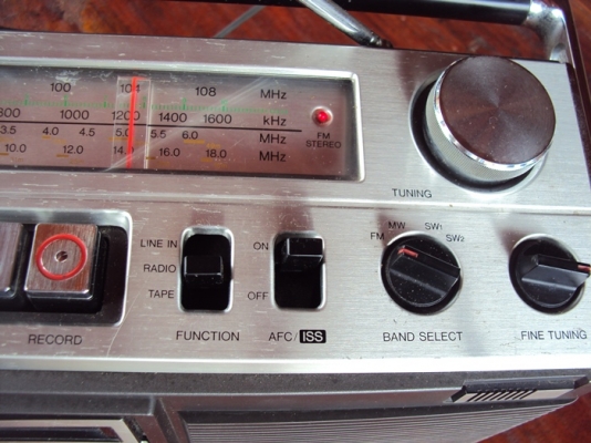 ขาย ...วิทยุ-เทป SONY สวย 1ใน100 ขาย ...วิทยุ-เทป SONY สวย 1ใน100