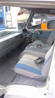 หัวเก๋ง Hino FB ซุปเปอร์เสี่ย  หัวนอกสภาพสวย