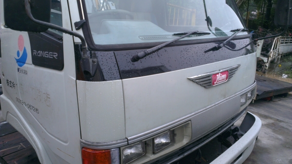 หัวเก๋ง Hino FB ซุปเปอร์เสี่ย  หัวนอกสภาพสวย