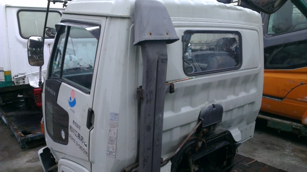 หัวเก๋ง Hino FB ซุปเปอร์เสี่ย  หัวนอกสภาพสวย