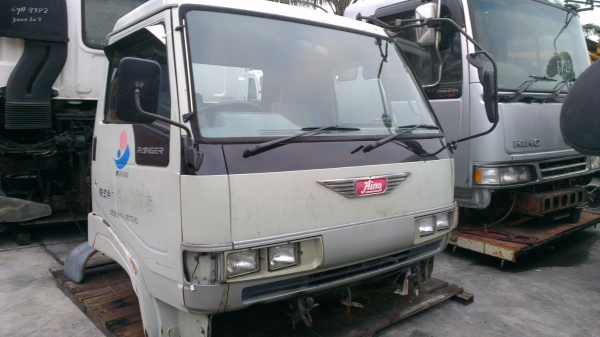 หัวเก๋ง Hino FB ซุปเปอร์เสี่ย  หัวนอกสภาพสวย