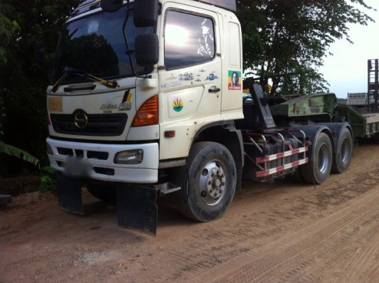 รถฮีโน่ 10 ล้อ หัวลาก 320 แรงม้า ปี 49  ( ขายหัว , หาง )  สนใจติดต่อ 081 - 6079515