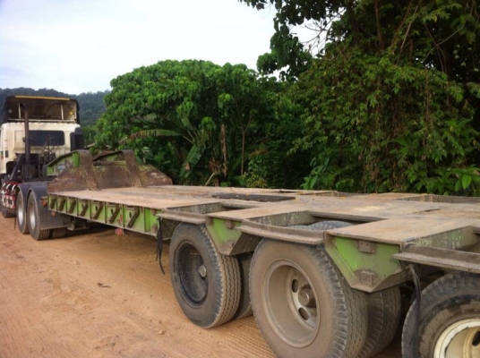 รถฮีโน่ 10 ล้อ หัวลาก 320 แรงม้า ปี 49  ( ขายหัว , หาง )  สนใจติดต่อ 081 - 6079515