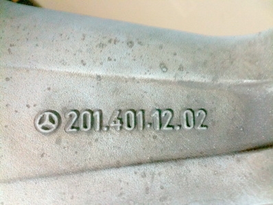 แม็กซ์ BENZ AMG ของแท้ 100\% 17 นิ้ว  กว้าง 8 นิ้วครึ่ง PCD 5-112  ET-34 ล้อเก่าเทิรน์ได้ จัดส่งได้ทั่วประเทศครับ คลิ้กดูสินค้าอื่นๆต่อได้