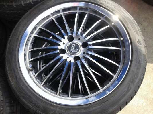 แม็กขอบ 17 4รู100 พร้อมยาง 215 45 17 สัปดาห์ที่ 36 ปี 12 1ชุด