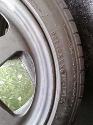 แม็กขอบ 16  4รู100 พร้อมยาง 205 45 16  ปี 10