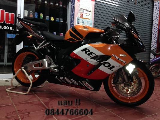 ขาย HONDA CBR 1000RR ทะเบียนพร้อมโอน ขาย HONDA CBR 1000RR ทะเบียนพร้อมโอน