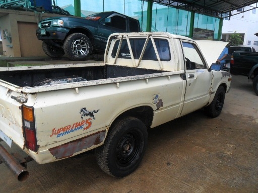 ขาย Toyota LN30 4ขอ เครื่องดีเชล แห้งๆ