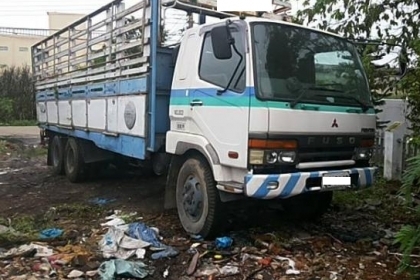 ขาย Mitsu สิบล้อเพลาเดียวเครื่อง HO7C คอกสูงพร้อมใช้ครับ 088-4501277