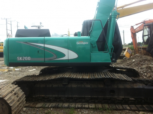 ขายรถแมคโครHITACHI 220บูมยาว ไฟฟ้าครบสภาพพร้อมใช้ โซ่ใหม่ สนใจติดต่อ บอย085-156-2314