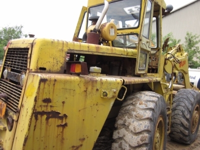 ขาย-รถตักล้อยาง ยี่ห้อ TCM เครื่องยนต์ดีเซล 6 สูบ มือสองนำเข้าจากญี่ปุ่น พร้อมใช้งานทันทีครับ เครื่องดี ตัวใหญ่ ตักได้เยอะ ขาย-รถตักล้อยาง ยี่ห้อ TCM เครื่องยนต์ดีเซล 6 สูบ มือสองนำเข้าจากญี่ปุ่น พร้อมใช้งานทันทีครับ เครื่องดี ตัวใหญ่ ตักได้เยอะ