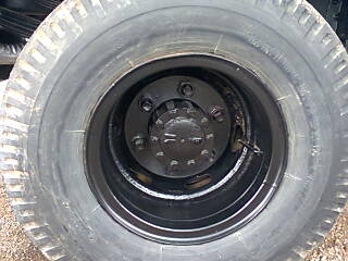 ขายNPR 115แรงม้าF หน้า-หลังอยากซื้อเท่าไรว่ามาครับอยากขาย