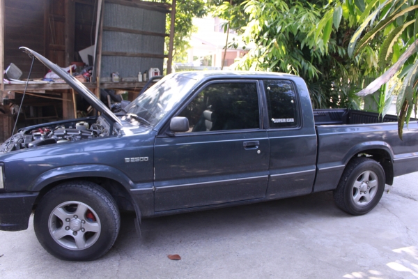 มาสด้า ธันเดอร์ ปี2538 สีเทา พ.เพาเวอร์ ราคา 148000 โทร0804987121