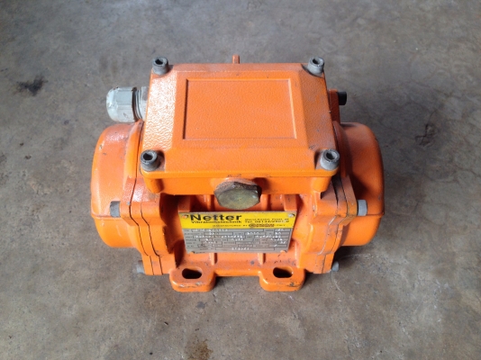 ขายมอเตอร์สั่น Netter 1/4 HP. made in Italy สภาพใหม่เก่าเก็บ ไม่เคยใช้งาน