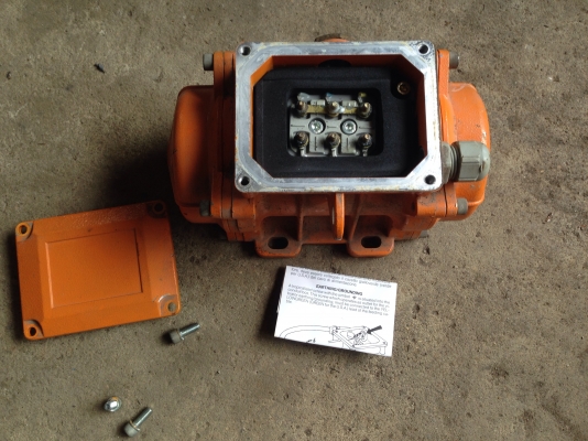 ขายมอเตอร์สั่น Netter 1/4 HP. made in Italy สภาพใหม่เก่าเก็บ ไม่เคยใช้งาน