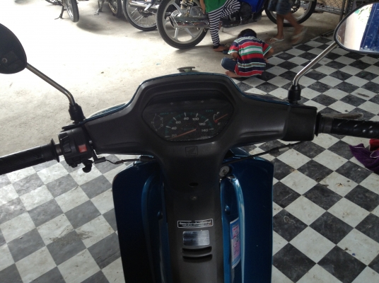 ขาย!!!เวฟ110 ปี42 เครื่องดีคับ มีเล่มทะเบียนครบ ภาษีไม่หมด