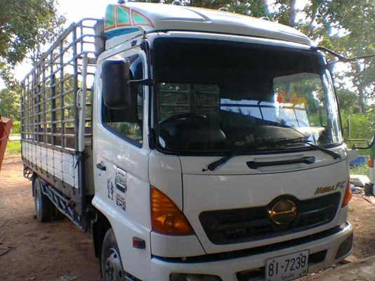 ขายรถHINO MEGA 150 HP ยาว 5.50 เมตร ยาง 825/16 ปี 50