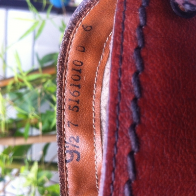 รองเท้าบูช วินเทจ