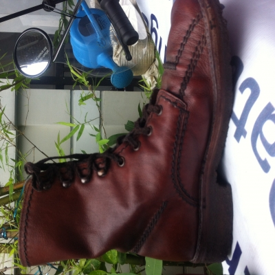 รองเท้าบูช วินเทจ