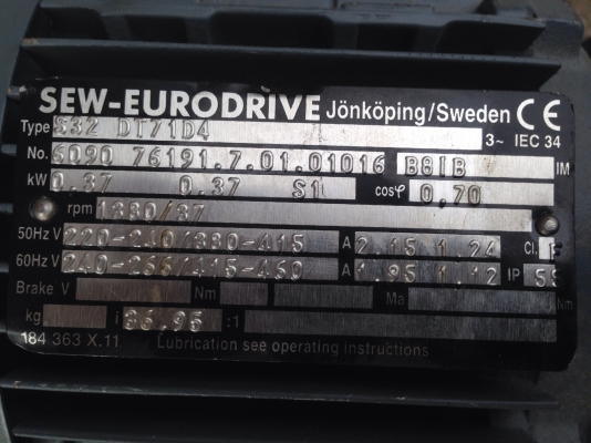 ขายมอเตอร์เกียร์ SEW 0.5 HP. อัตราทด 1:37 สภาพสวยมาก มี 2 ตัวครับ ขายมอเตอร์เกียร์ SEW 0.5 HP. อัตราทด 1:37 สภาพสวยมาก มี 2 ตัวครับ