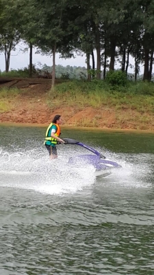 ขาย yamaha super jet ปี2000 701cc. ราคา 100000 บาท