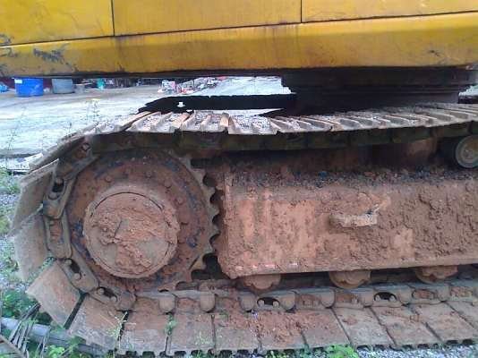 รถแบคโฮ KOMATSU PC100-3 มีลายหัวแย๊กซ์ (หัวกระแทก)  เครื่องดี ปั้มดี