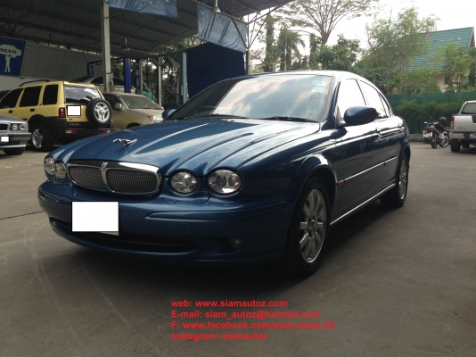 JAGUAR - X-TYPE - 2.5 V6 AT ปี2003 สีฟ้า เกียร์อัตโนมัติ เครื่องเบนซิน 2500cc JAGUAR - X-TYPE - 2.5 V6 AT ปี2003 สีฟ้า เกียร์อัตโนมัติ เครื่องเบนซิน 2500cc
