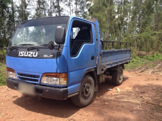 รถอีซูซุ 4 ล้อ NKR 100 แรงม้า ปี 46 ( รถประกอบ )  สนใจติดต่อ 081 - 6079515