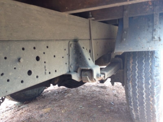 รถอีซูซุ 4 ล้อ NKR 100 แรงม้า ปี 46 ( รถประกอบ ) สนใจติดต่อ 081 - 6079515 รถอีซูซุ 4 ล้อ NKR 100 แรงม้า ปี 46 ( รถประกอบ ) สนใจติดต่อ 081 - 6079515