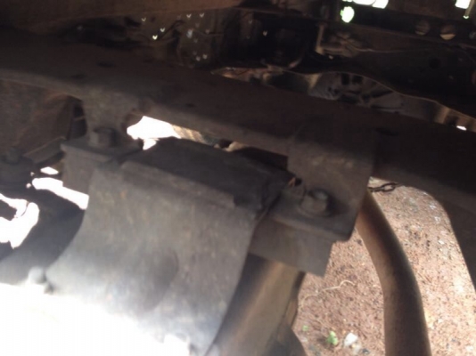 รถอีซูซุ 4 ล้อ NKR 100 แรงม้า ปี 46 ( รถประกอบ ) สนใจติดต่อ 081 - 6079515 รถอีซูซุ 4 ล้อ NKR 100 แรงม้า ปี 46 ( รถประกอบ ) สนใจติดต่อ 081 - 6079515