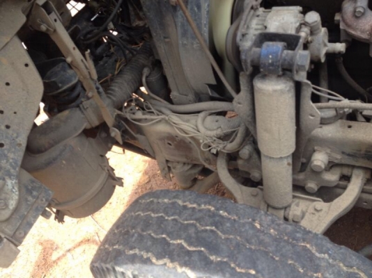 รถอีซูซุ 4 ล้อ NKR 100 แรงม้า ปี 46 ( รถประกอบ ) สนใจติดต่อ 081 - 6079515 รถอีซูซุ 4 ล้อ NKR 100 แรงม้า ปี 46 ( รถประกอบ ) สนใจติดต่อ 081 - 6079515