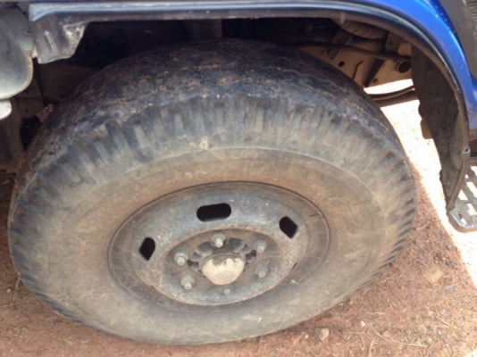 รถอีซูซุ 4 ล้อ NKR 100 แรงม้า ปี 46 ( รถประกอบ ) สนใจติดต่อ 081 - 6079515 รถอีซูซุ 4 ล้อ NKR 100 แรงม้า ปี 46 ( รถประกอบ ) สนใจติดต่อ 081 - 6079515